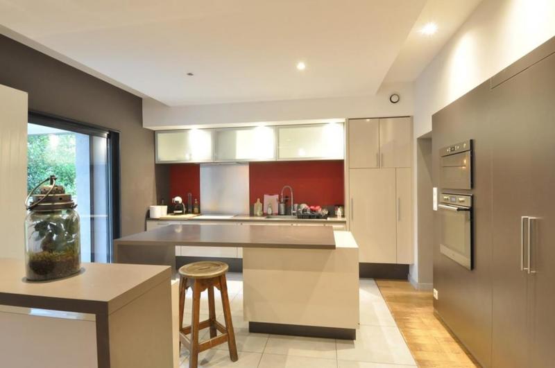 Maison de ville - 190 m² - 8 pièces