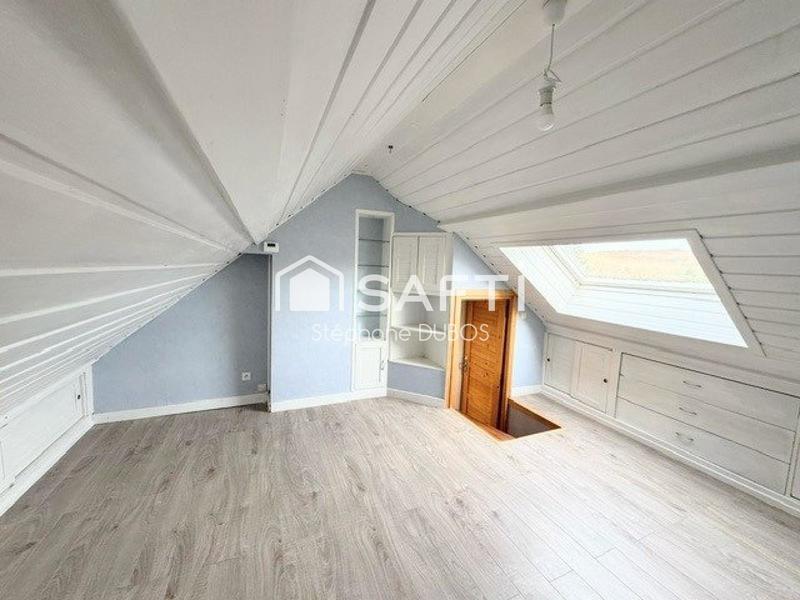 Maison - 97 m² - 5 pièces