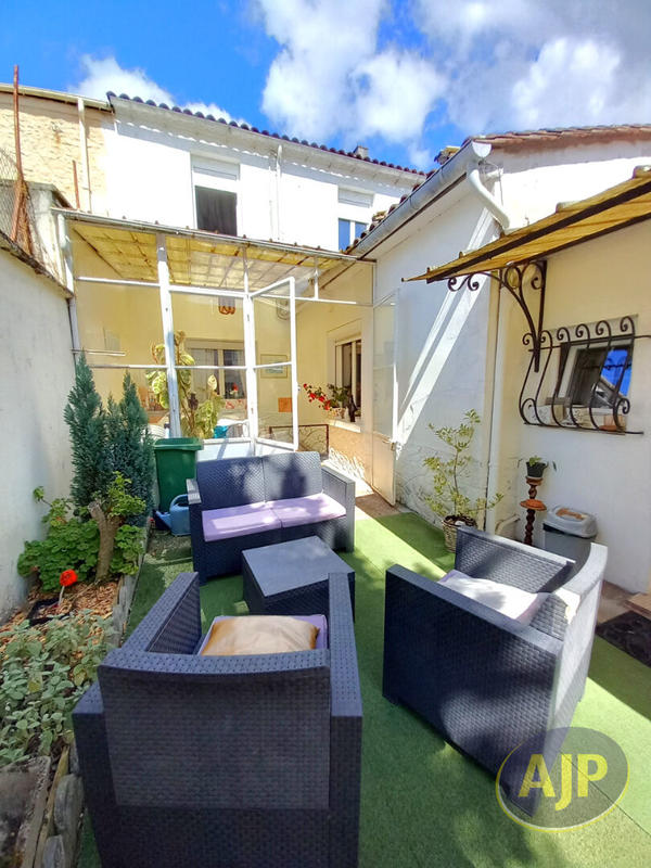 Maison - 173 m² - 5 pièces