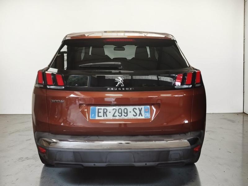Peugeot 3008 1.2 130 5p