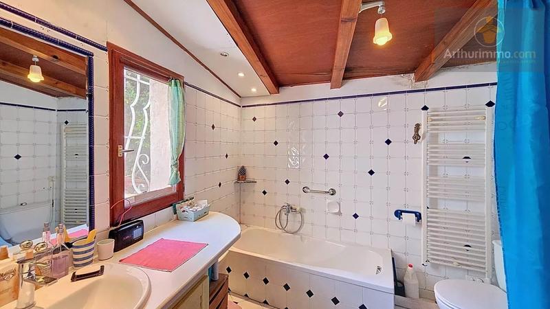 Maison - 86 m² - 4 pièces