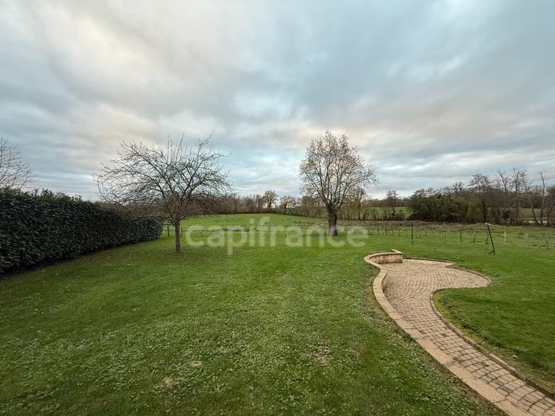 Maison - 98 m² - 4 pièces