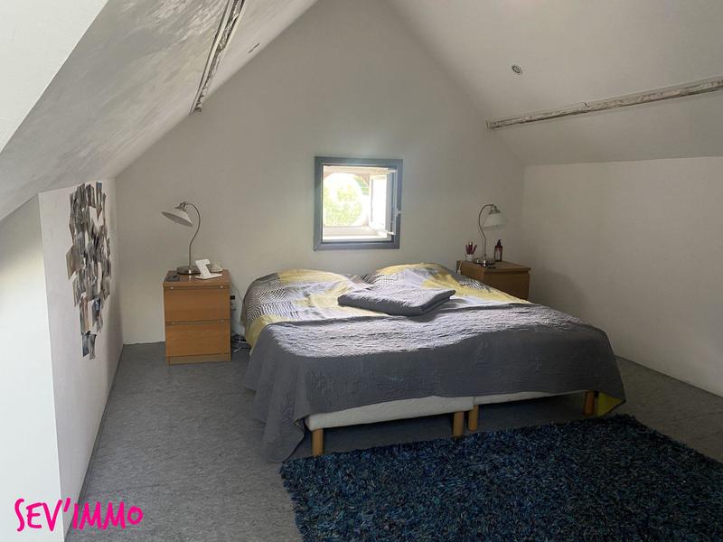 Maison - 183 m² - 7 pièces