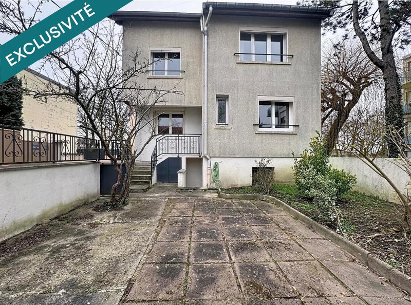 Maison - 150 m² - 7 pièces