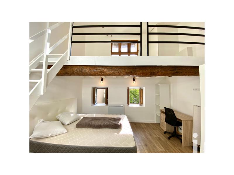 Maison - 98 m² - 5 pièces