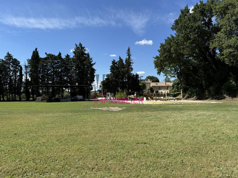 Mas - 376 m² - 15 pièces