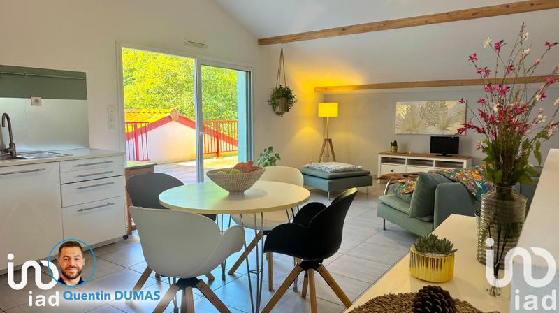 Maison - 180 m² - 7 pièces