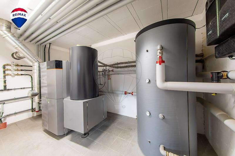 Immeuble - 477 m² - 15 pièces