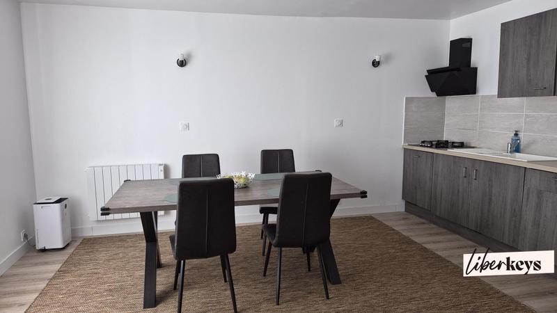 Maison en pierre - 88 m² - 4 pièces