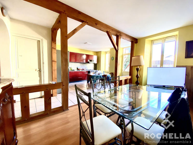 Maison ancienne - 165 m² - 6 pièces