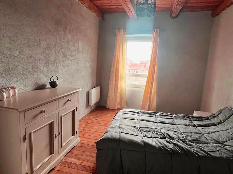 Local commercial - 650 m² - 27 pièces