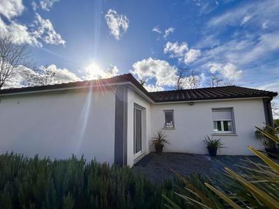 Maison - 117 m² - 4 pièces