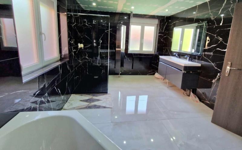 Maison - 170 m² - 5 pièces