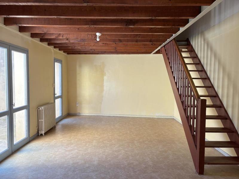 Maison - 95 m² - 5 pièces