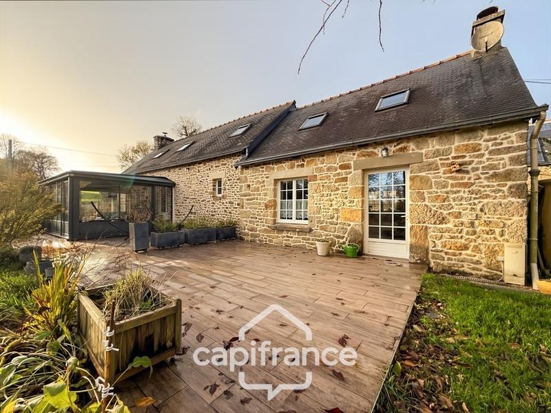 Maison - 257 m² - 6 pièces