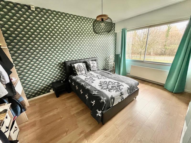 Pavillon - 135 m² - 4 pièces