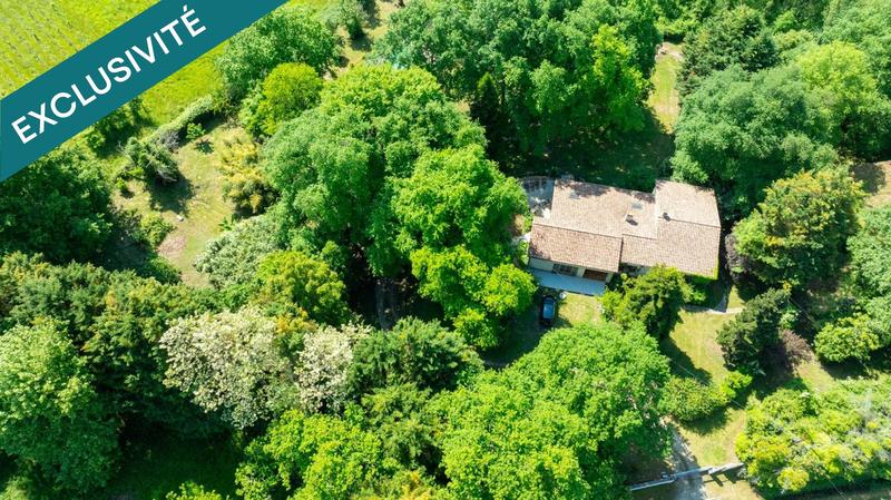 Maison - 282 m² - 9 pièces