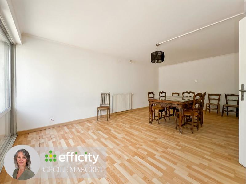 Maison - 182 m² - 7 pièces