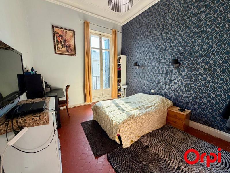 Appartement - 128 m² - 5 pièces