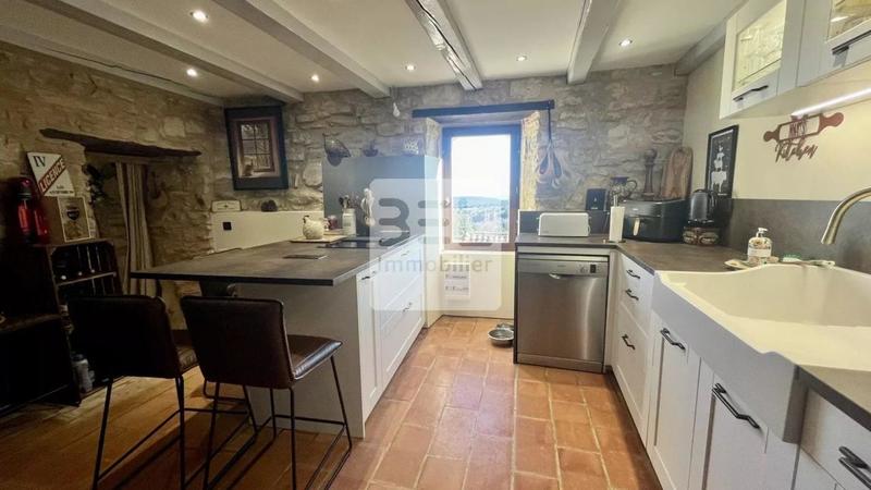 Maison de village - 102 m² - 5 pièces