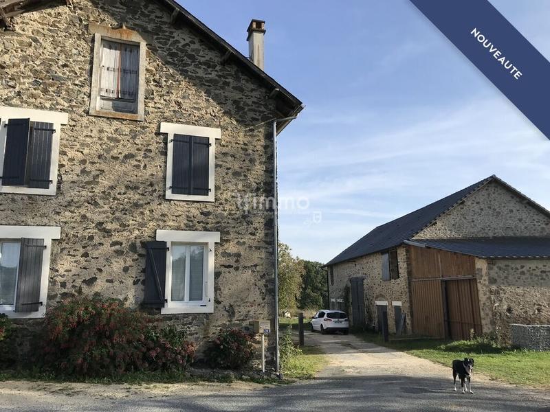 Ferme - 215 m² - 12 pièces