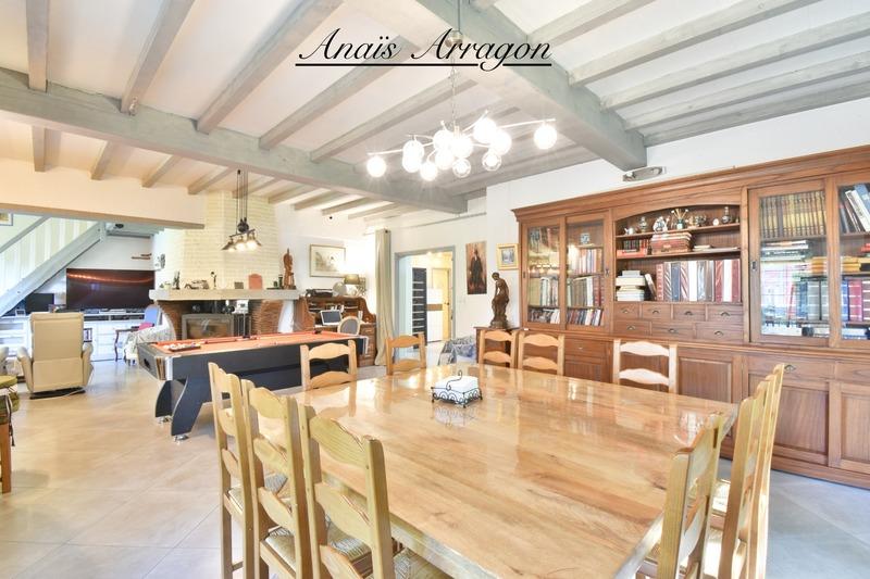 Propriété - 186 m² - 5 pièces