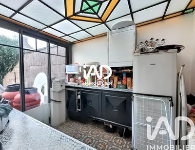 Maison - 121 m² - 5 pièces