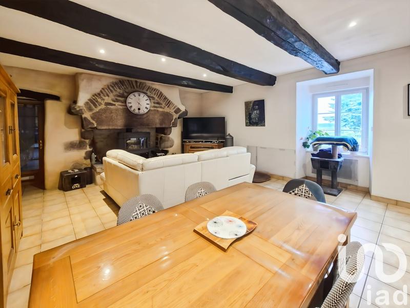 Maison - 315 m² - 19 pièces