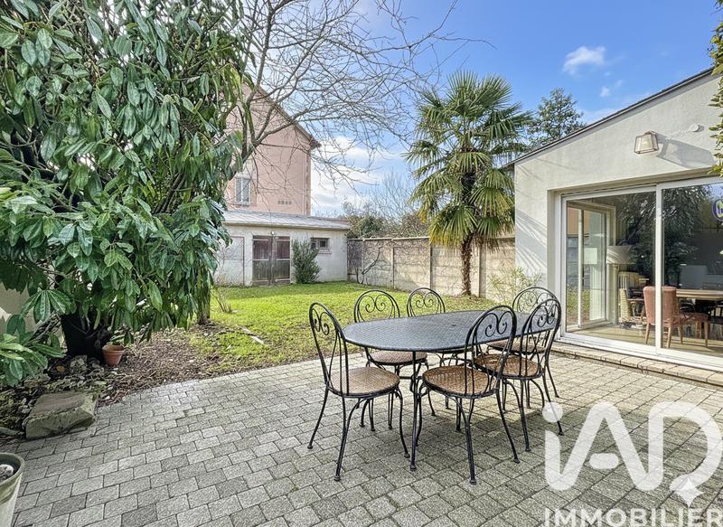 Maison - 101 m² - 5 pièces