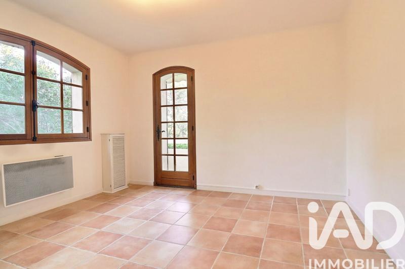 Maison - 122 m² - 7 pièces