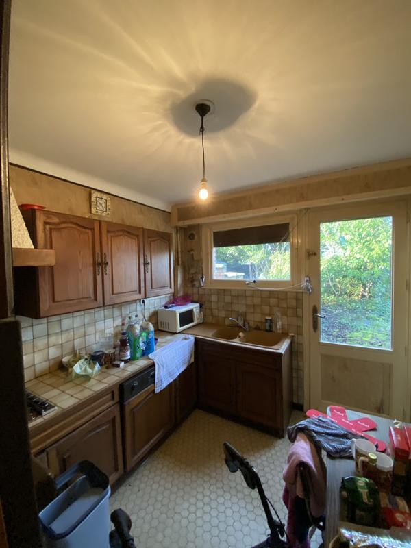 Maison traditionnelle - 83 m² - 4 pièces