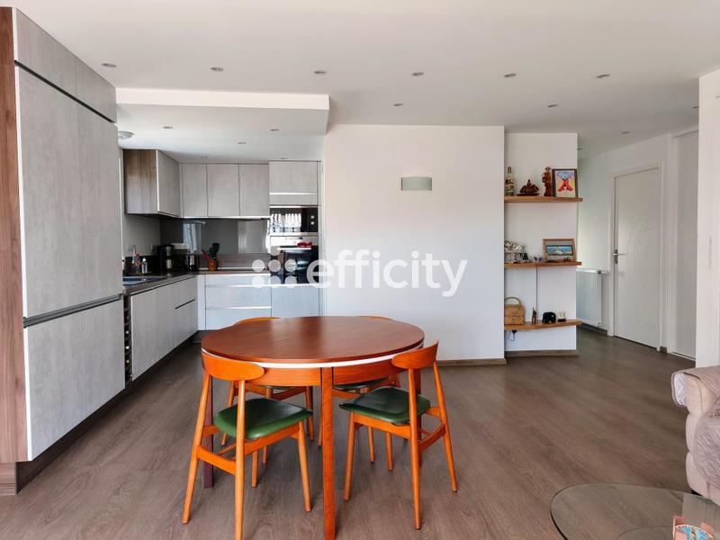 Maison - 70 m² - 3 pièces