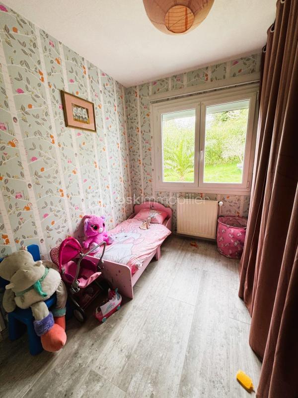 Maison traditionnelle - 86 m² - 5 pièces