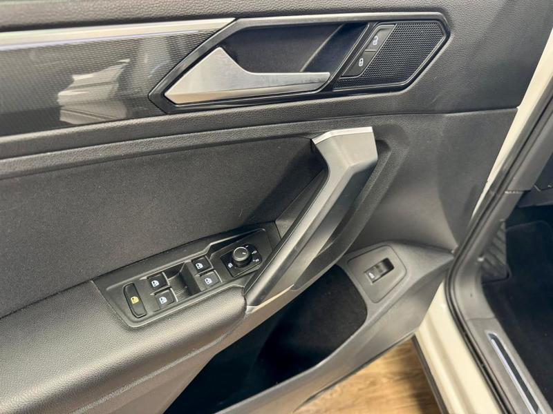 Volkswagen Tiguan II 2.0 Tdi 190 11cv Carat R-Line 4motion Dsg7