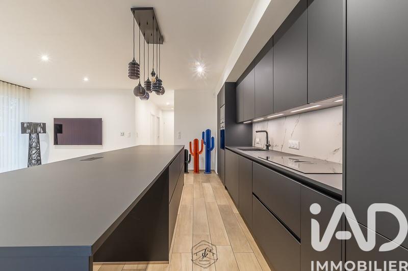 Appartement - 75 m² - 3 pièces