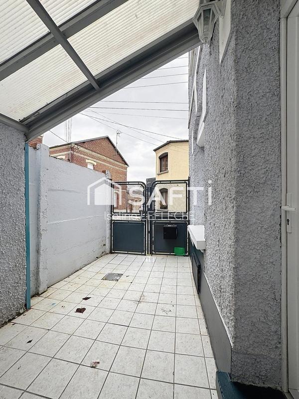 Maison de ville - 81 m² - 5 pièces