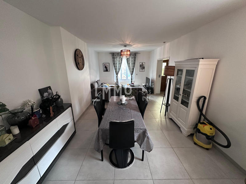 Maison - 110 m² - 6 pièces