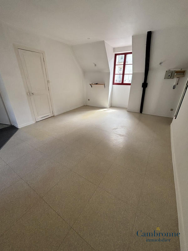 Appartement - 43 m² - 3 pièces