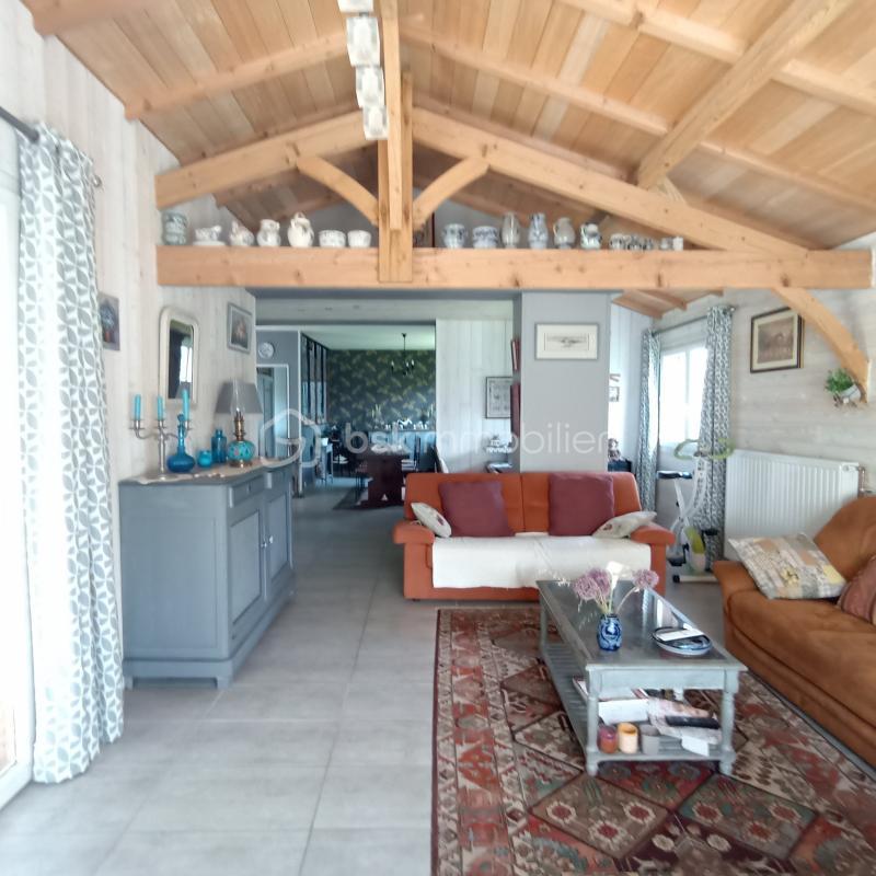 Maison - 96 m² - 4 pièces