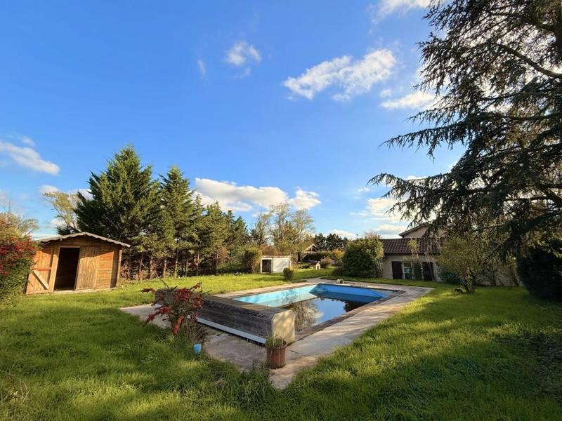 Villa - 168 m² - 7 pièces