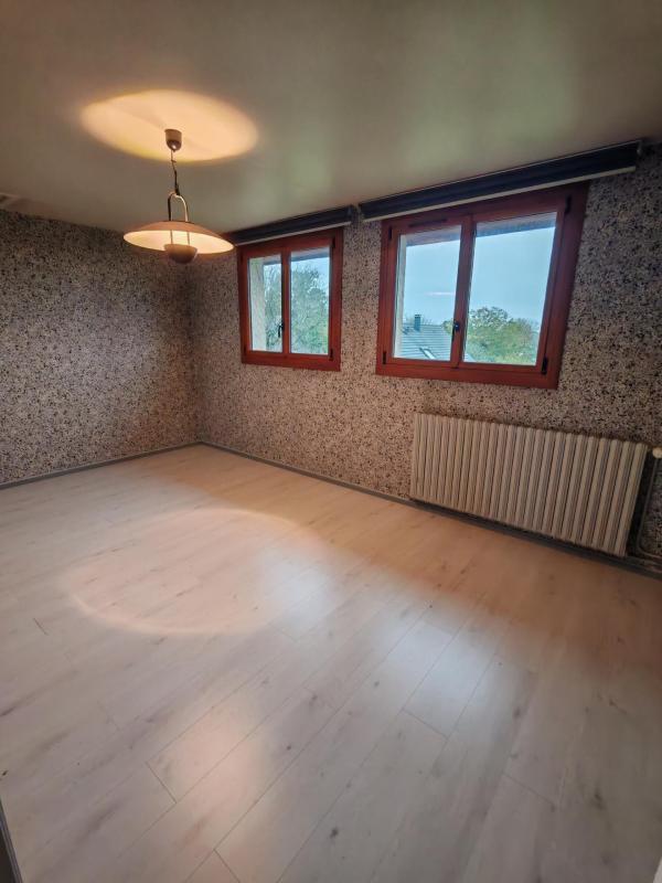 Maison - 152 m² - 5 pièces