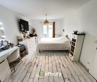 Maison - 168 m² - 7 pièces