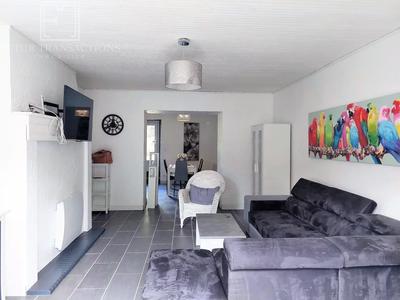 Maison - 77 m² - 5 pièces