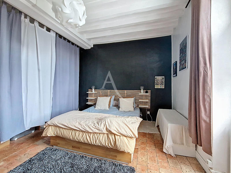 Maison - 93 m² - 4 pièces