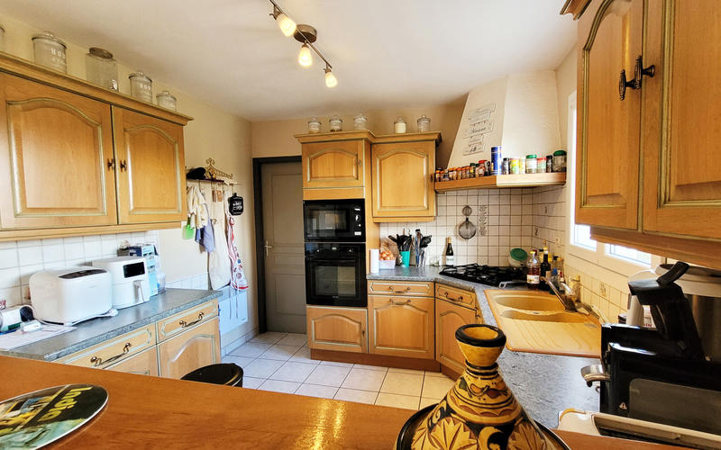 Maison - 104 m² - 6 pièces