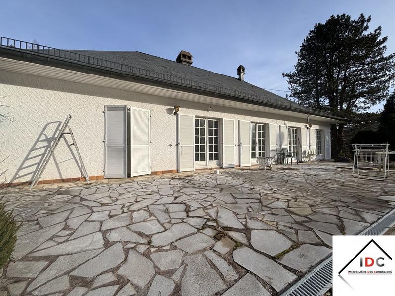 Maison - 172 m² - 5 pièces