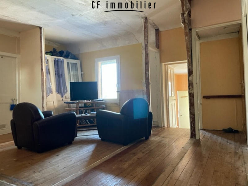 Maison - 337 m² - 12 pièces