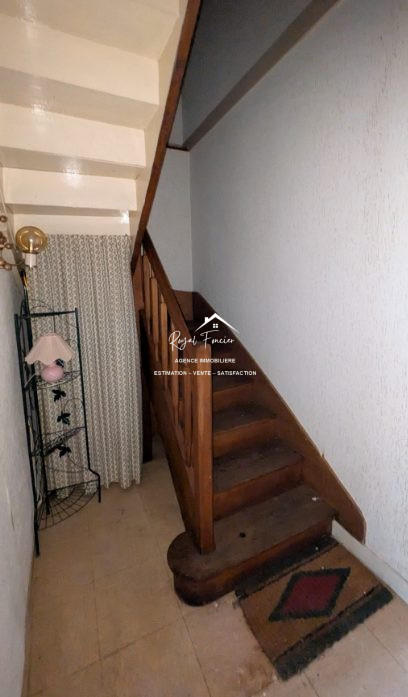 Maison ancienne - 102 m² - 7 pièces