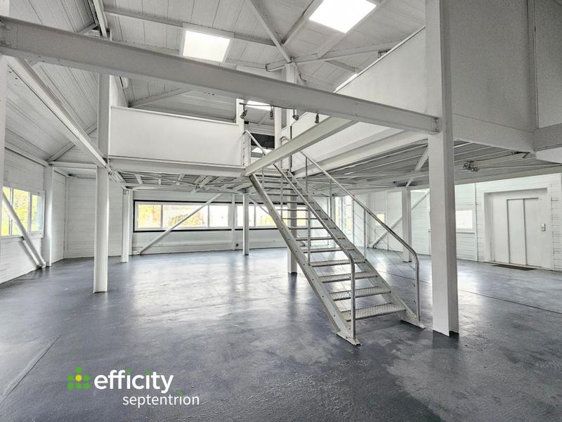 Bureau - 236 m² - 1 pièce