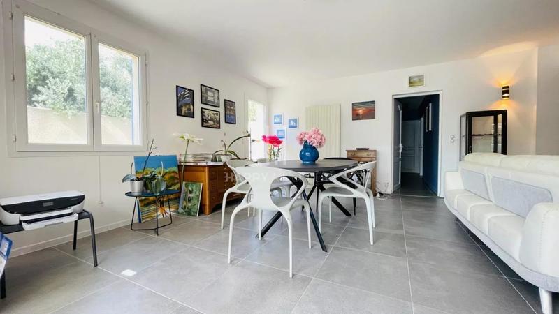 Villa - 170 m² - 6 pièces